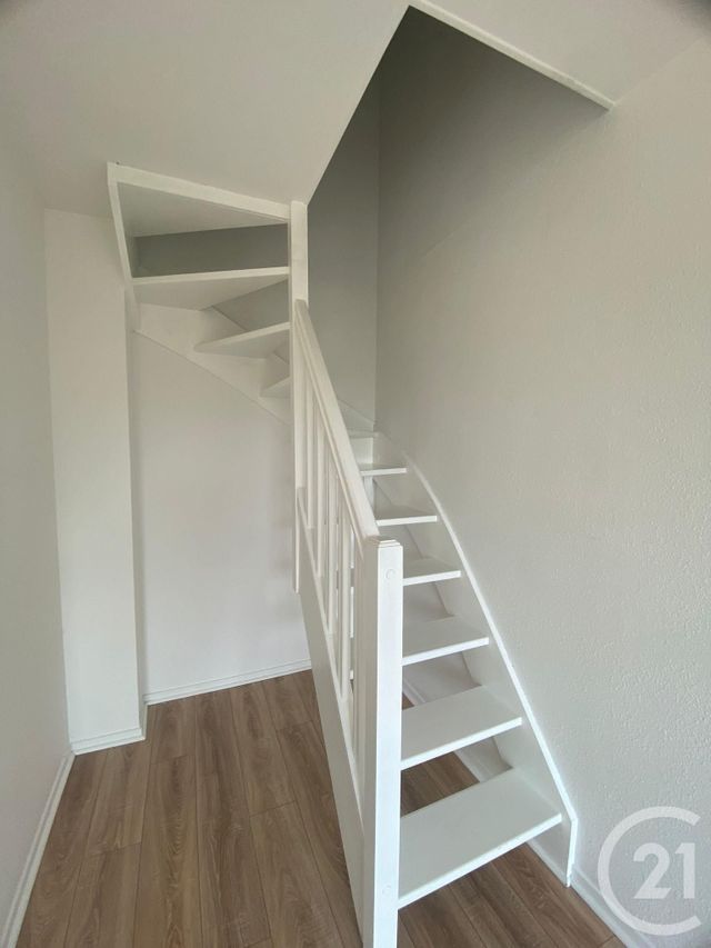 Maison &agrave; louer - 2 pi&egrave;ces - 31,03 m2 - Houlgate - 14 - BASSE-NORMANDIE