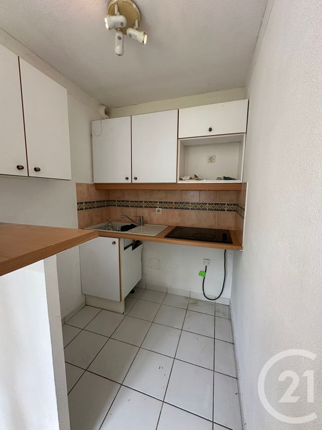 Appartement &agrave; louer - 3 pi&egrave;ces - 50 m2 - Cabourg - 14 - BASSE-NORMANDIE
