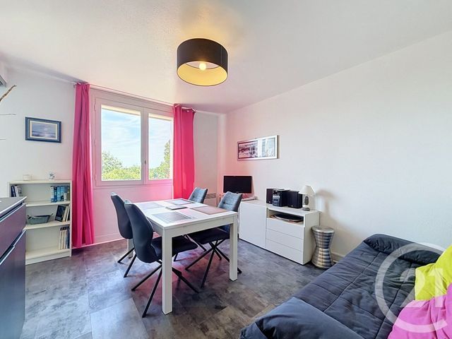 Appartement F2 + cabine &agrave; vendre - 2 pi&egrave;ces - 35,07 m2 - Houlgate - 14 - BASSE-NORMANDIE
