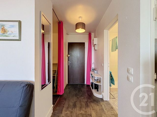 Appartement F2 + cabine &agrave; vendre - 2 pi&egrave;ces - 35,07 m2 - Houlgate - 14 - BASSE-NORMANDIE