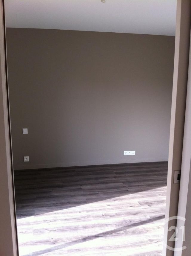 Appartement F2 &agrave; louer - 2 pi&egrave;ces - 32,52 m2 - Houlgate - 14 - BASSE-NORMANDIE