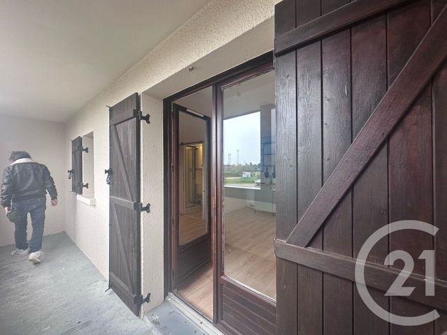 Appartement Studio &agrave; louer - 1 pi&egrave;ce - 24 m2 - Varaville - 14 - BASSE-NORMANDIE