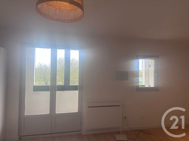 Appartement Studio &agrave; louer - 1 pi&egrave;ce - 24 m2 - Varaville - 14 - BASSE-NORMANDIE