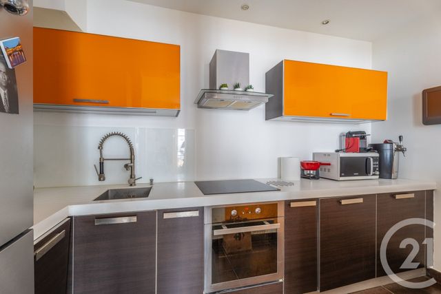 Appartement F2 bis à vendre - 2 pièces - 62,15 m2 - Paris - 75011 - ILE-DE-FRANCE