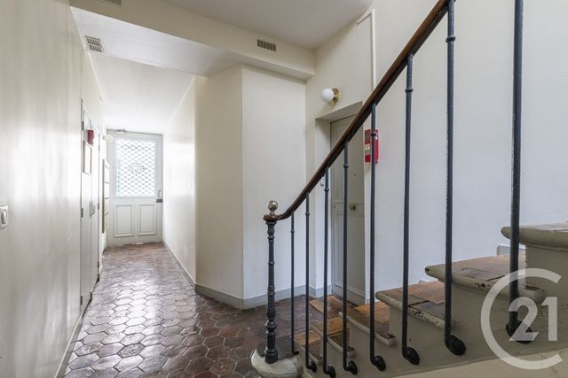 Appartement F5 à vendre - 5 pièces - 130 m2 - Paris - 75011 - ILE-DE-FRANCE