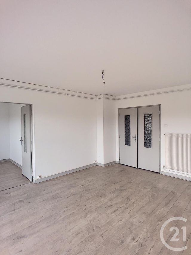 Appartement F5 &agrave; louer - 5 pi&egrave;ces - 80,73 m2 - Chateau Salins - 57 - LORRAINE