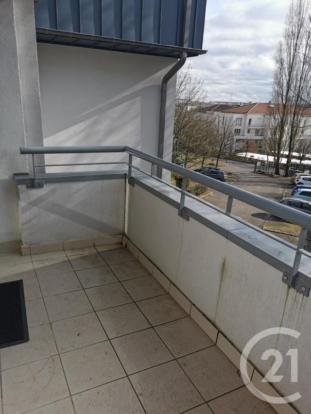 Appartement F2 &agrave; louer - 2 pi&egrave;ces - 49,45 m2 - Villers Les Nancy - 54 - LORRAINE