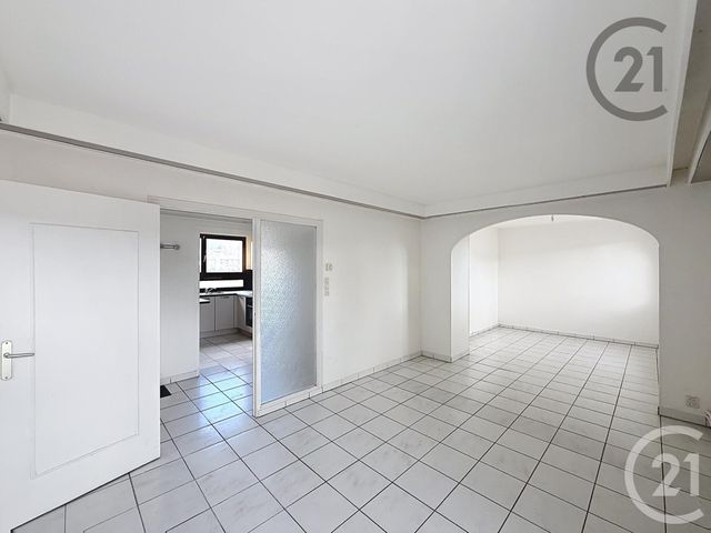 Appartement F3 &agrave; louer - 3 pi&egrave;ces - 71,53 m2 - St Max - 54 - LORRAINE