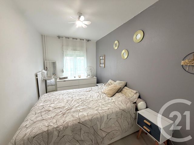 Appartement T3 à vendre - 4 pièces - 77,05 m2 - Essey Les Nancy - 54 - LORRAINE