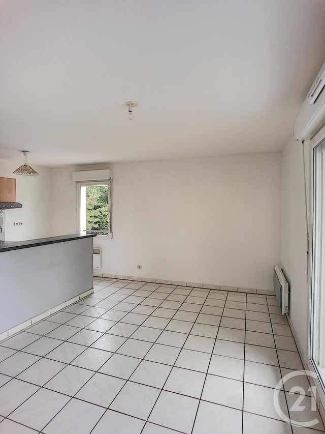 Appartement &agrave; louer - 3 pi&egrave;ces - 56,05 m2 - Essey Les Nancy - 54 - LORRAINE