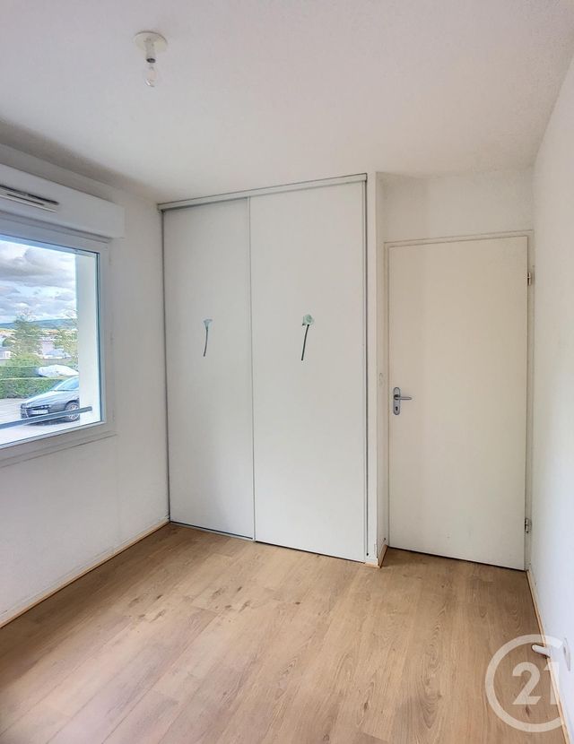 Appartement &agrave; louer - 3 pi&egrave;ces - 56,05 m2 - Essey Les Nancy - 54 - LORRAINE