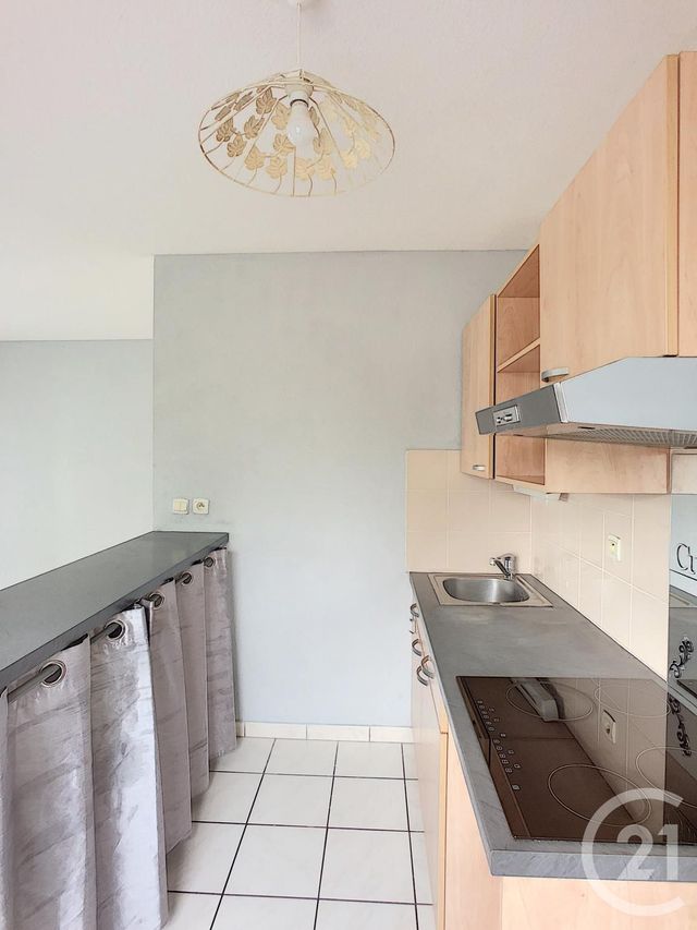 Appartement &agrave; louer - 3 pi&egrave;ces - 56,05 m2 - Essey Les Nancy - 54 - LORRAINE