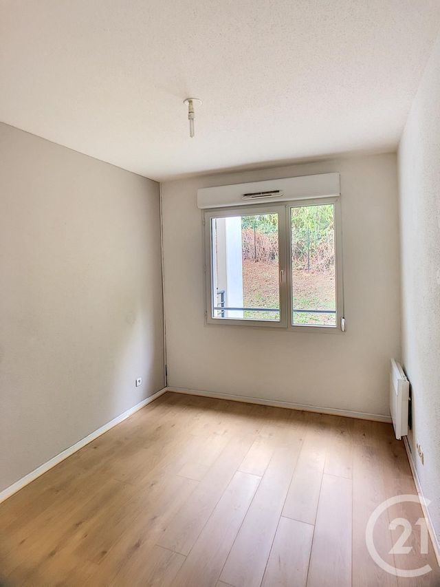 Appartement &agrave; louer - 3 pi&egrave;ces - 56,05 m2 - Essey Les Nancy - 54 - LORRAINE