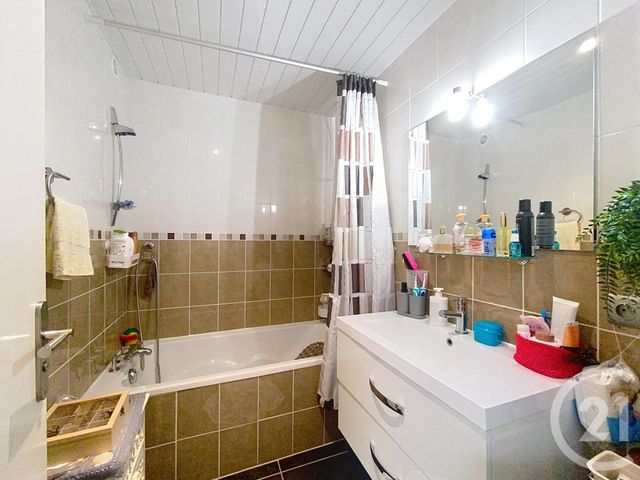 Appartement T2 &agrave; vendre - 2 pi&egrave;ces - 52,17 m2 - Essey Les Nancy - 54 - LORRAINE