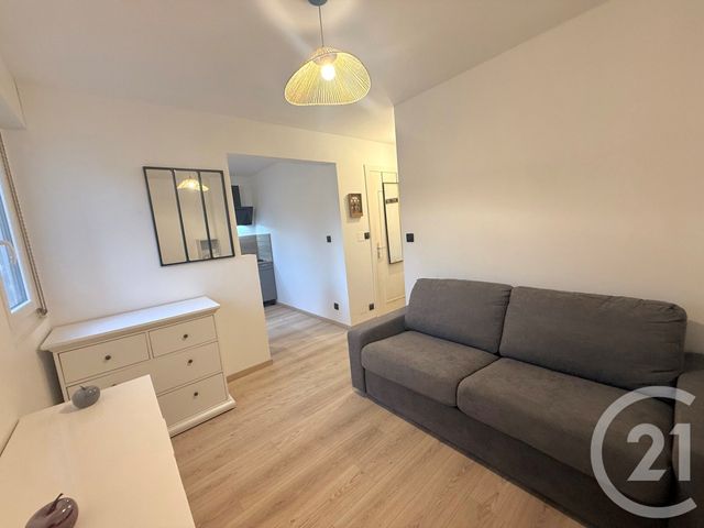 Appartement Studio &agrave; vendre - 1 pi&egrave;ce - 21,19 m2 - Epinal - 88 - LORRAINE