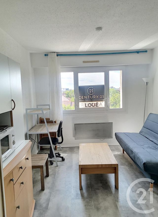 Appartement Studio &agrave; louer - 1 pi&egrave;ce - 17,10 m2 - Vandoeuvre Les Nancy - 54 - LORRAINE