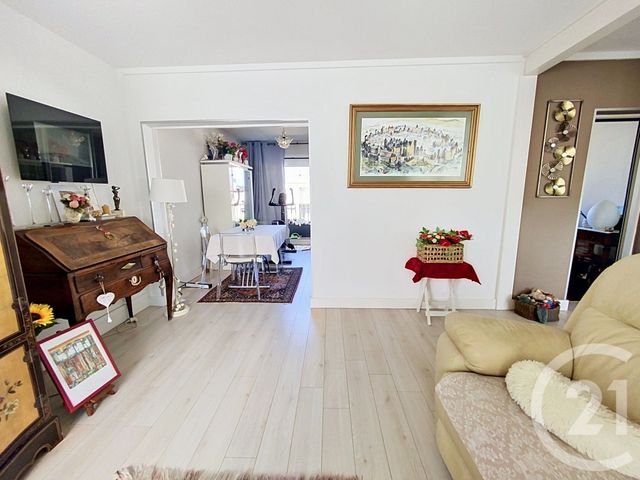 Appartement F4 &agrave; vendre - 4 pi&egrave;ces - 73,63 m2 - St Max - 54 - LORRAINE