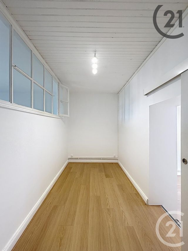 Appartement F3 &agrave; louer - 3 pi&egrave;ces - 75 m2 - Nancy - 54 - LORRAINE