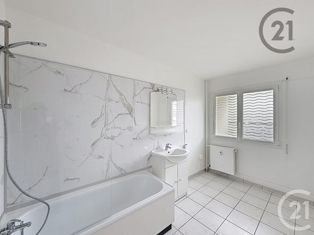 Appartement F2 &agrave; louer - 2 pi&egrave;ces - 57,78 m2 - St Max - 54 - LORRAINE