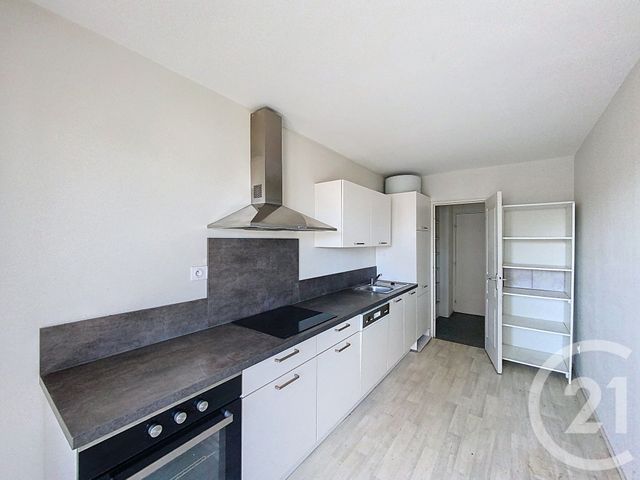 Appartement F4 &agrave; louer - 4 pi&egrave;ces - 85,70 m2 - Cournon D Auvergne - 63 - AUVERGNE