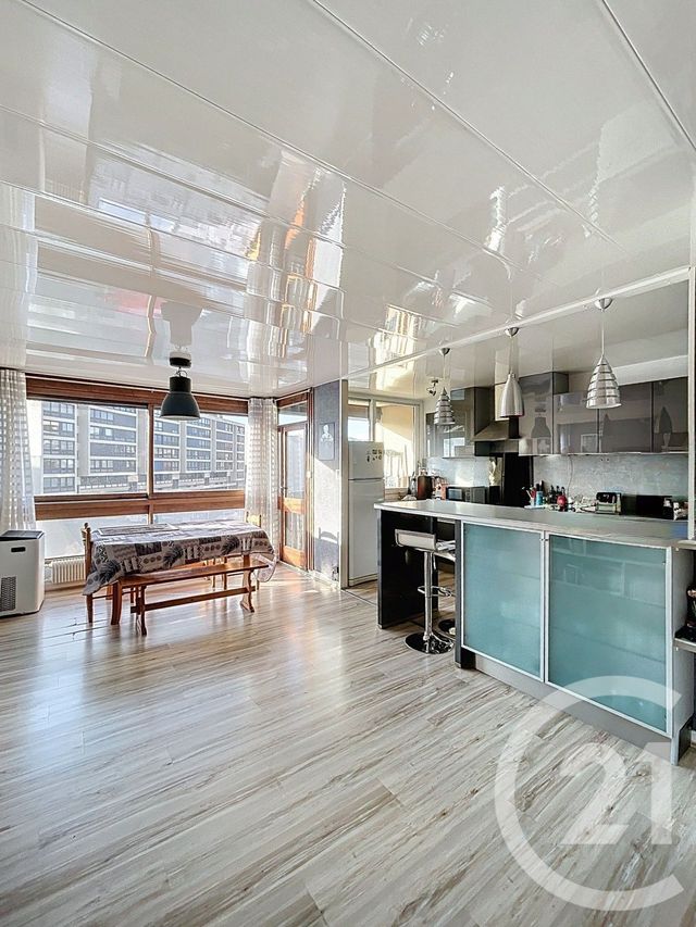 Appartement F4 à vendre - 4 pièces - 79,02 m2 - Clermont Ferrand - 63 - AUVERGNE