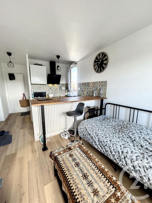 Appartement F1 à vendre - 1 pièce - 22,86 m2 - Clermont Ferrand - 63 - AUVERGNE