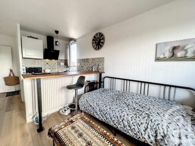 Appartement F1 à vendre - 1 pièce - 22,86 m2 - Clermont Ferrand - 63 - AUVERGNE