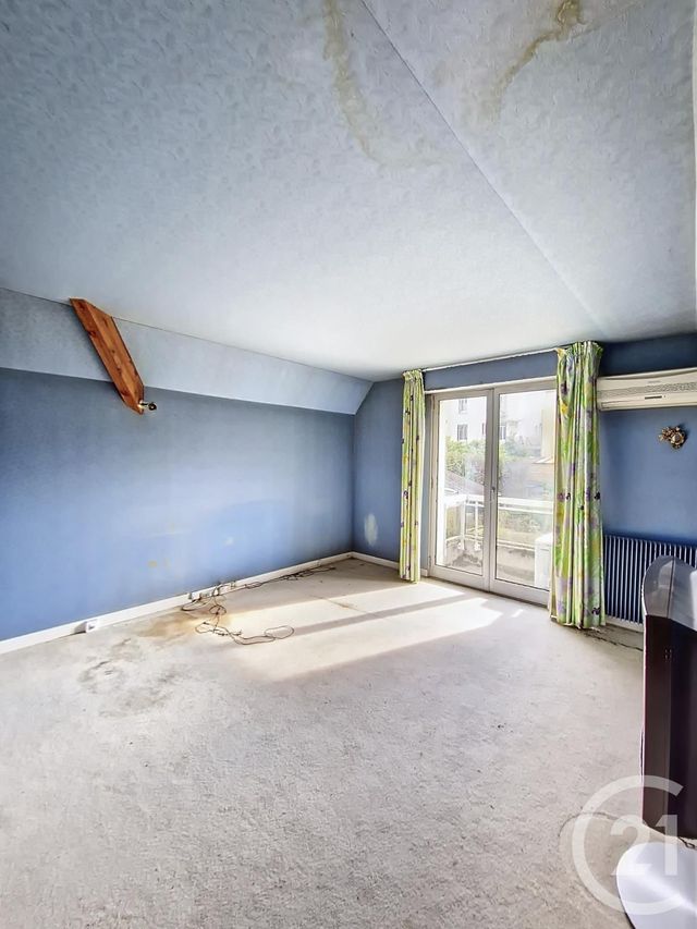 Maison à vendre - 5 pièces - 225 m2 - Royat - 63 - AUVERGNE