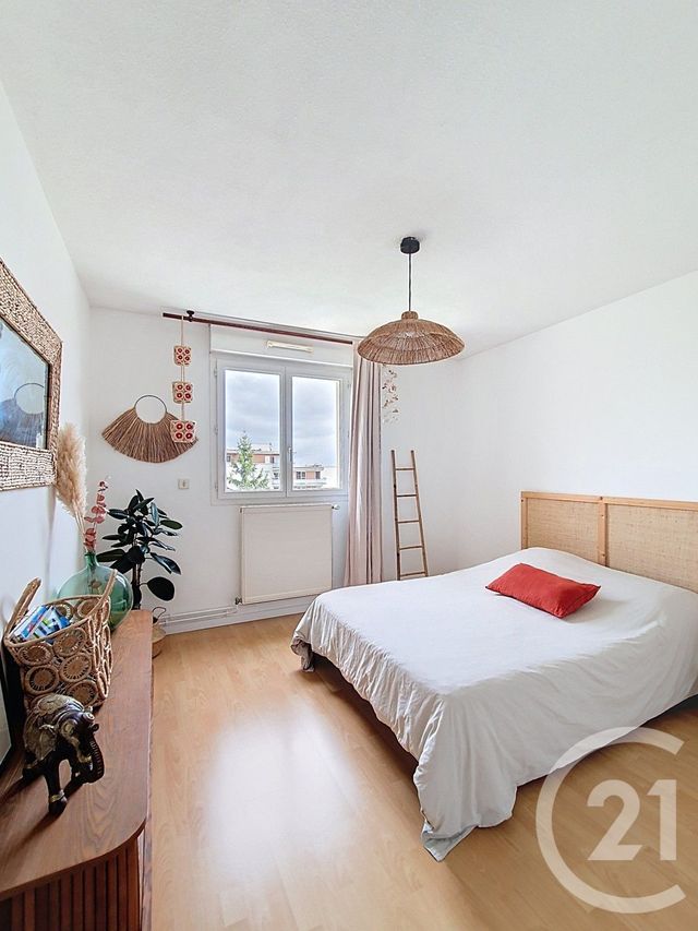 Appartement F4 &agrave; vendre - 4 pi&egrave;ces - 93,71 m2 - Clermont Ferrand - 63 - AUVERGNE