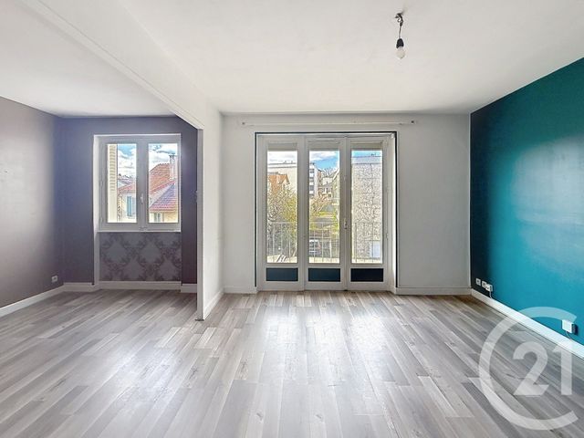 Appartement &agrave; vendre - 4 pi&egrave;ces - 67,46 m2 - Clermont Ferrand - 63 - AUVERGNE