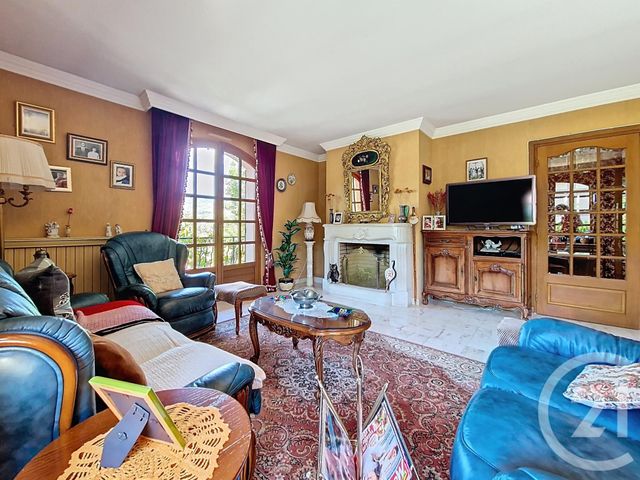 Maison &agrave; vendre - 7 pi&egrave;ces - 189,70 m2 - Romagnat - 63 - AUVERGNE