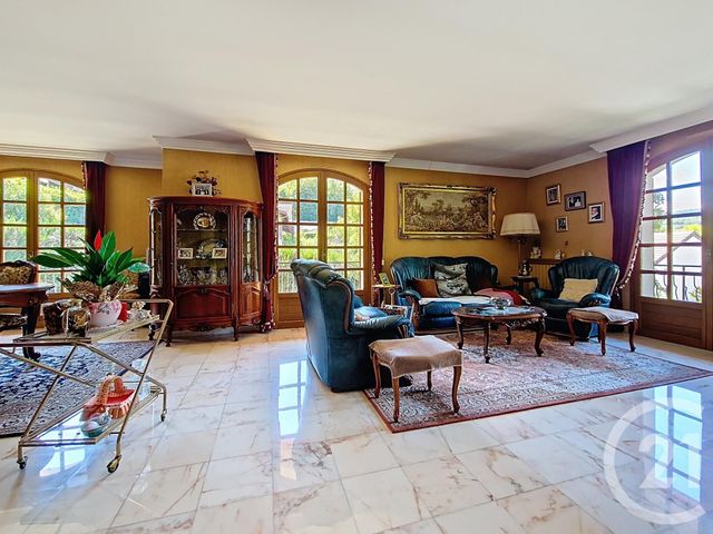 Maison &agrave; vendre - 7 pi&egrave;ces - 189,70 m2 - Romagnat - 63 - AUVERGNE