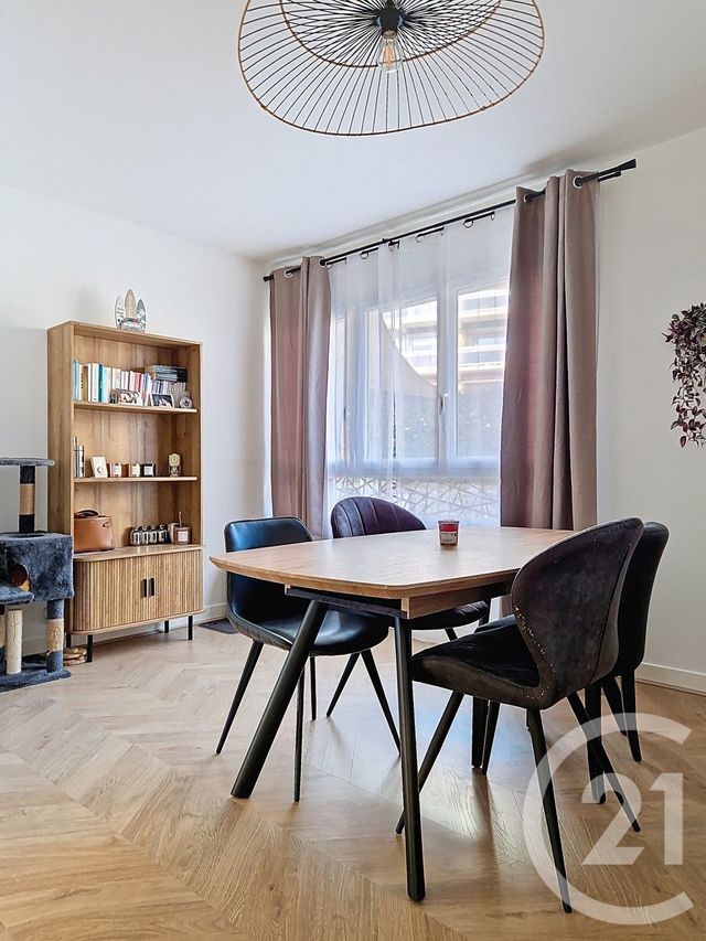 Appartement T5 &agrave; vendre - 5 pi&egrave;ces - 79,39 m2 - Chamalieres - 63 - AUVERGNE