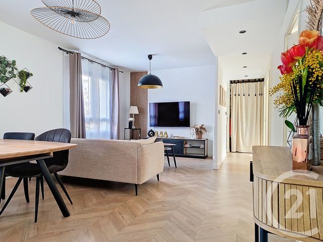 Appartement T5 &agrave; vendre - 5 pi&egrave;ces - 79,39 m2 - Chamalieres - 63 - AUVERGNE