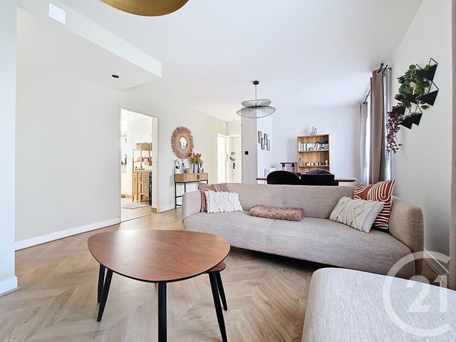 Appartement T5 &agrave; vendre - 5 pi&egrave;ces - 79,39 m2 - Chamalieres - 63 - AUVERGNE