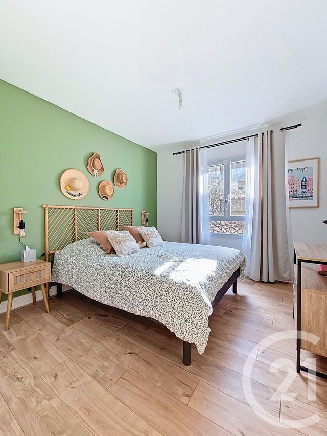 Appartement T5 &agrave; vendre - 5 pi&egrave;ces - 79,39 m2 - Chamalieres - 63 - AUVERGNE