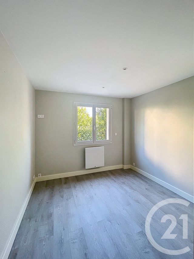 Appartement F3 à vendre - 3 pièces - 54,43 m2 - Clermont Ferrand - 63 - AUVERGNE