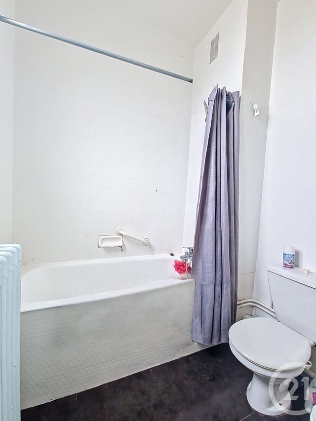 Appartement T2 à vendre - 2 pièces - 33,62 m2 - Chamalieres - 63 - AUVERGNE