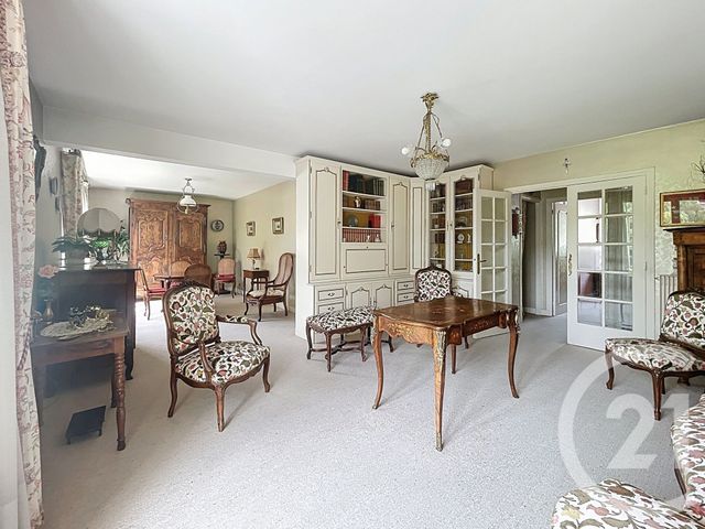 Appartement F5 à vendre - 5 pièces - 102,66 m2 - Ceyrat - 63 - AUVERGNE