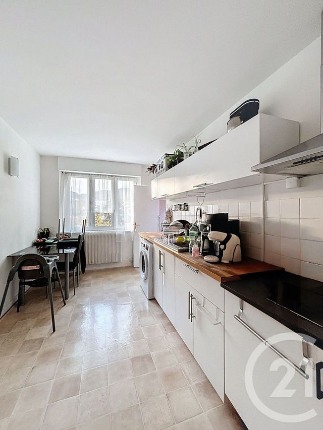 Appartement F3 à vendre - 3 pièces - 68 m2 - Beaumont - 63 - AUVERGNE