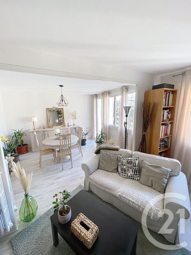 Appartement F4 &agrave; vendre - 4 pi&egrave;ces - 68,77 m2 - Clermont Ferrand - 63 - AUVERGNE