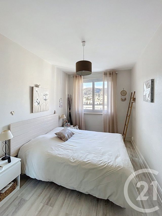 Appartement F4 &agrave; vendre - 4 pi&egrave;ces - 68,77 m2 - Clermont Ferrand - 63 - AUVERGNE