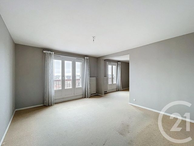 Appartement F5 à vendre - 5 pièces - 100,25 m2 - Clermont Ferrand - 63 - AUVERGNE