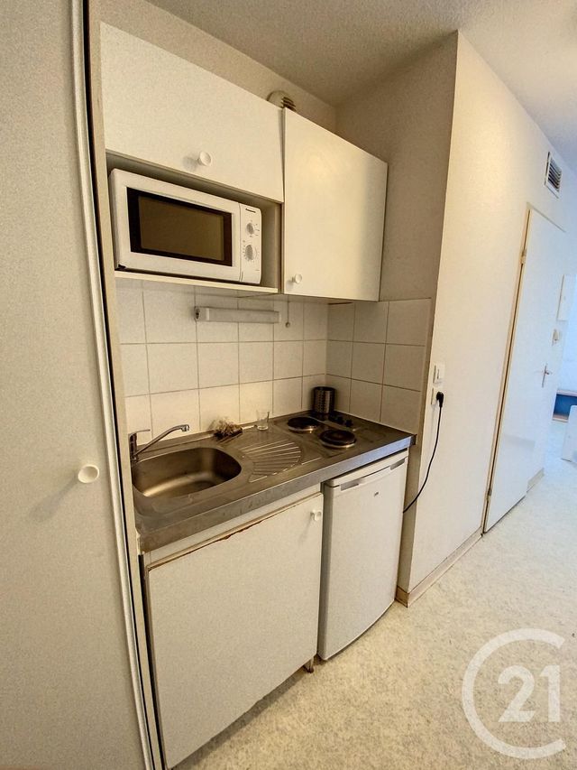Appartement Studio à vendre - 1 pièce - 19 m2 - Clermont Ferrand - 63 - AUVERGNE