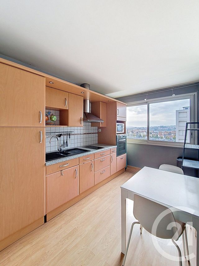 Appartement F2 à vendre - 2 pièces - 45 m2 - Clermont Ferrand - 63 - AUVERGNE