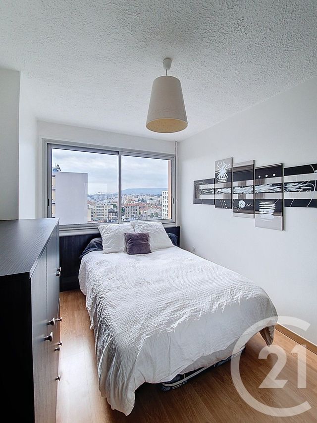 Appartement F2 à vendre - 2 pièces - 45 m2 - Clermont Ferrand - 63 - AUVERGNE