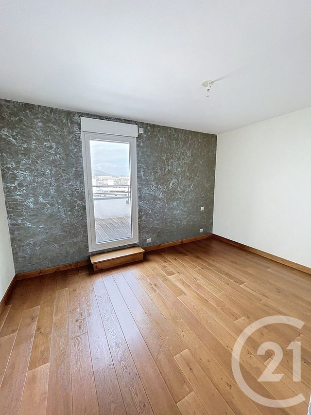 Appartement F5 &agrave; vendre - 6 pi&egrave;ces - 147,93 m2 - Clermont Ferrand - 63 - AUVERGNE