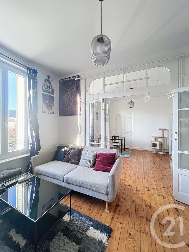 Appartement T3 &agrave; vendre - 3 pi&egrave;ces - 62,10 m2 - Chamalieres - 63 - AUVERGNE