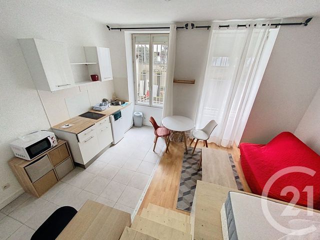 Appartement Studio à louer - 1 pièce - 22,76 m2 - Clermont Ferrand - 63 - AUVERGNE