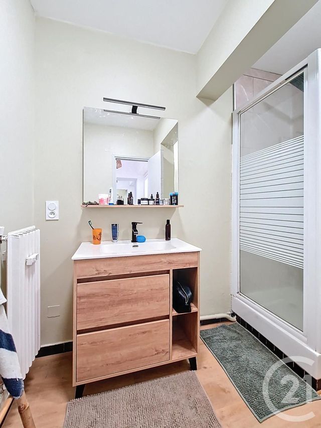 Appartement T2 à vendre - 2 pièces - 38,41 m2 - Clermont Ferrand - 63 - AUVERGNE